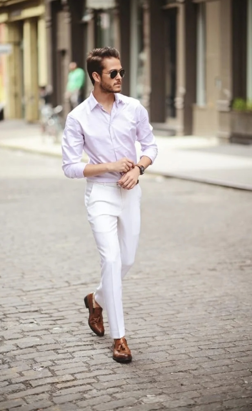 Gentleman’s Guide: 10 Essentials for a Sophisticated Summer